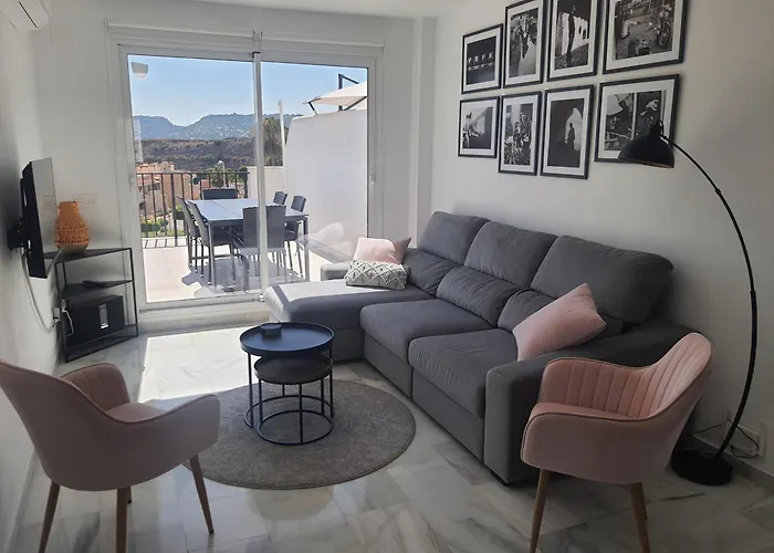 Casa Alina Casares